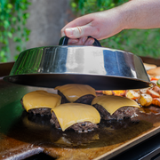 Char-Griller Flat Iron™ Melting Dome - Grillkofinn - Pizzaofnar & Grill