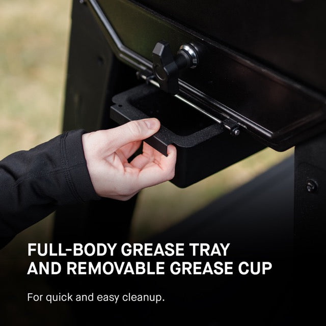 Gravity Series® XT  Digital Charcoal BBQ & Smoker - Pizzaofnar.is