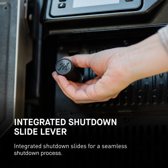 Gravity Series® XT  Digital Charcoal BBQ & Smoker - Pizzaofnar.is