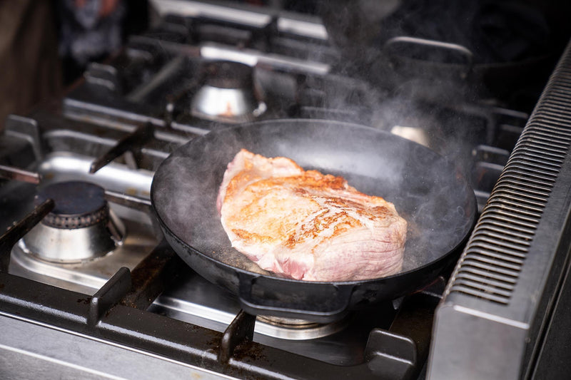 Skottsberg Steypujárnspanna með loki 31,5 cm - Grillkofinn - Pizzaofnar & Grill