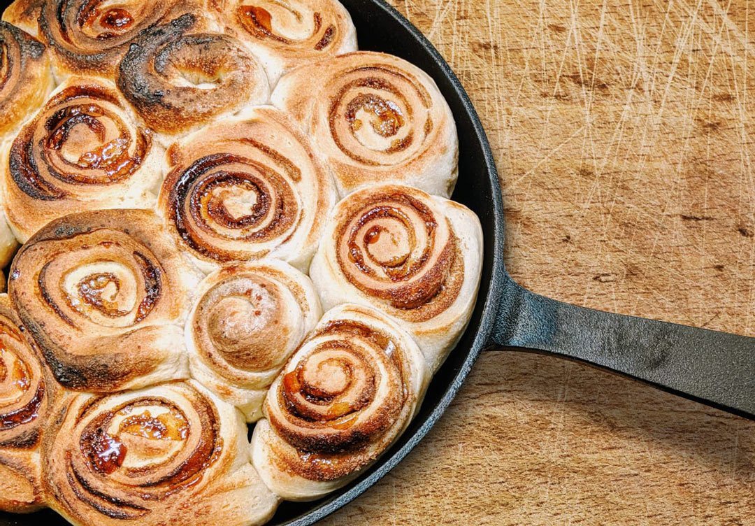 Kanilsnúðar úr pizzadeigi