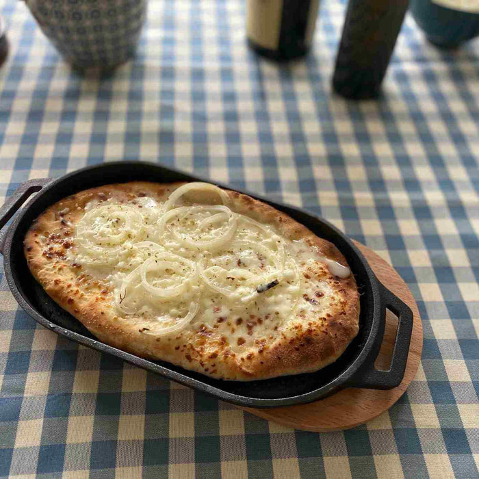 Pizza Fugazza