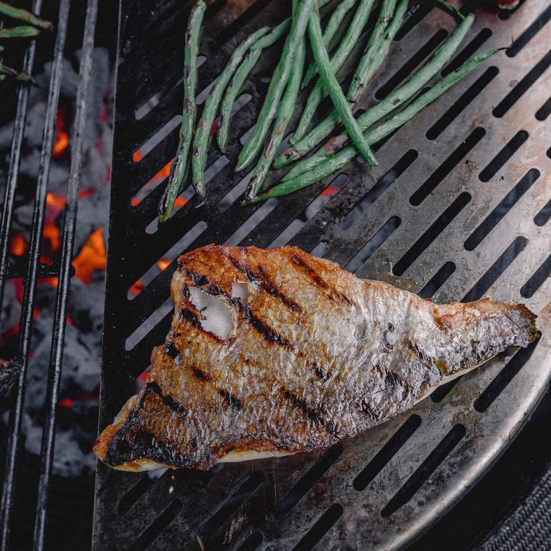 HALF-MOON FISH AND VEGETABLE GRATE BIG JOE - Pizzaofnar.is