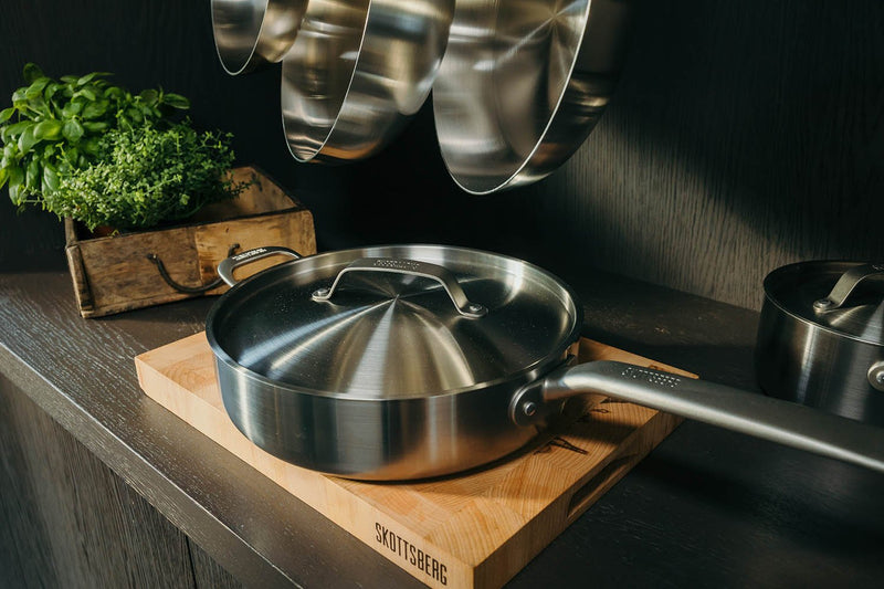 Skottsberg Sauté pan with lid Stainless Steel 28 cm - Grillkofinn - Pizzaofnar & Grill